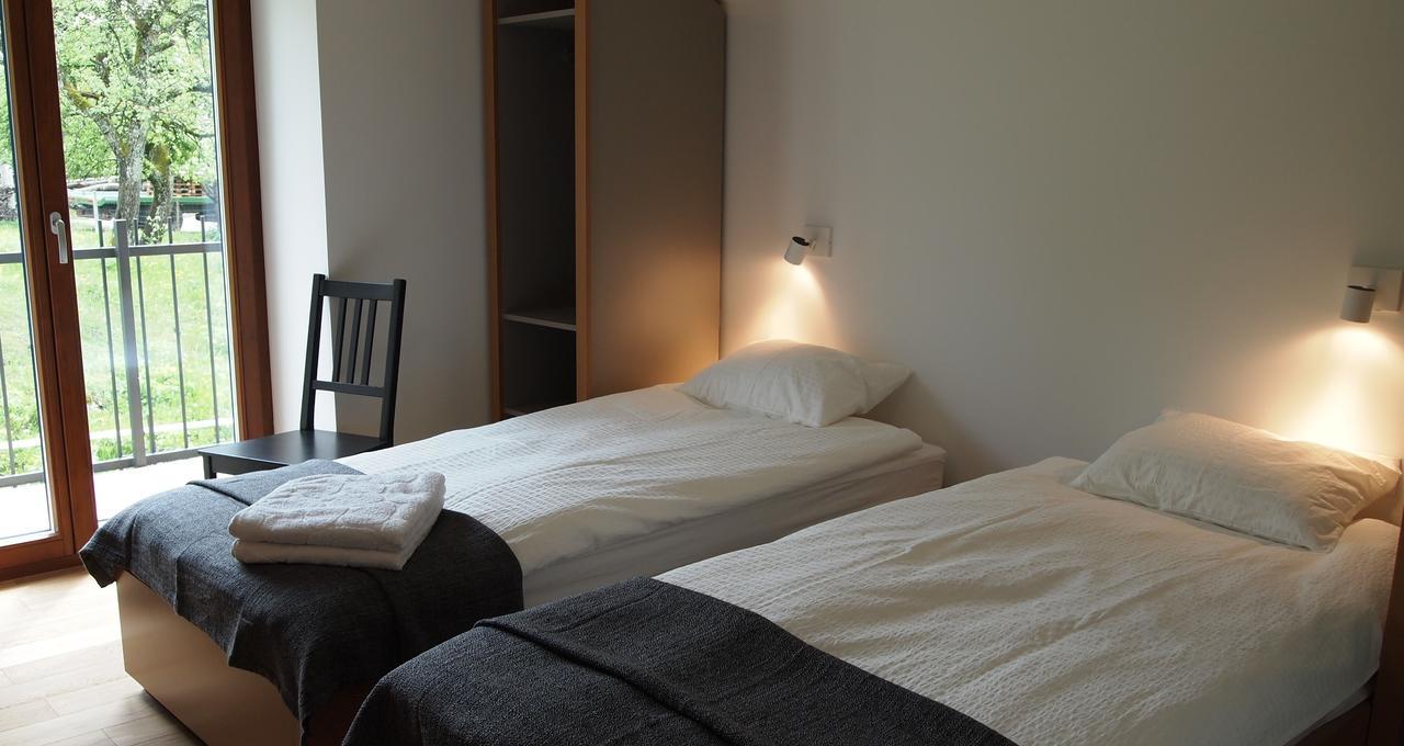 Bed & Breakfast Base Camp Križe Zimmer foto